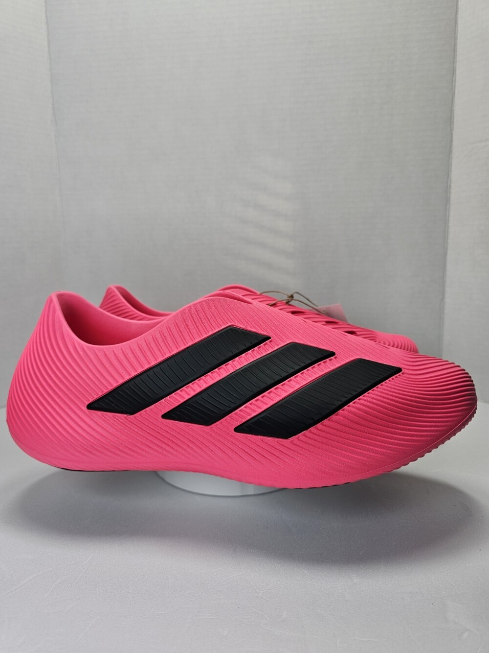 adidas Purechill Men’s Size 10 Lucid Pink Black Slip On Shoes KI0065 New